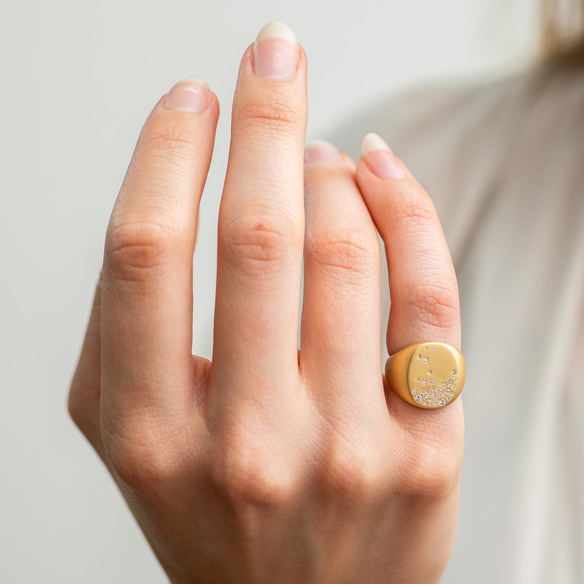  diamond signet ring