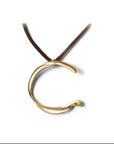 C / 14k yellow gold lettres pendant