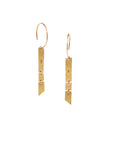 short faceted link earrings