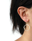 arabesque oculus earrings