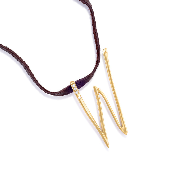 W lettres pendant with pavé diamonds