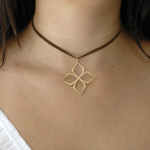  arabesque star pendant