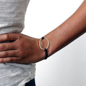  "o" id bracelet