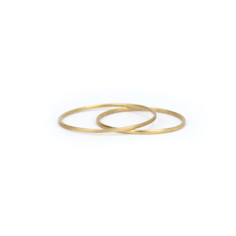 14k yellow gold / 5 simple dainty ring, carla caruso