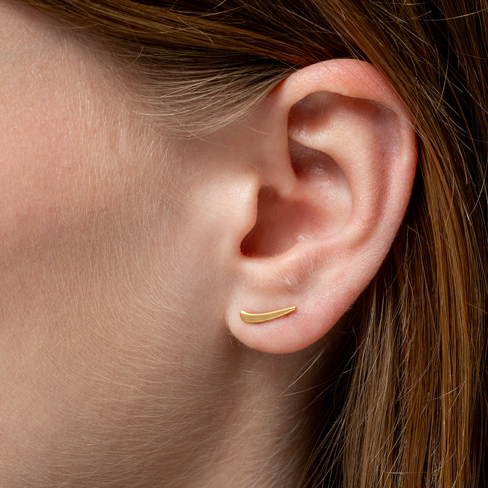  tiny totem studs