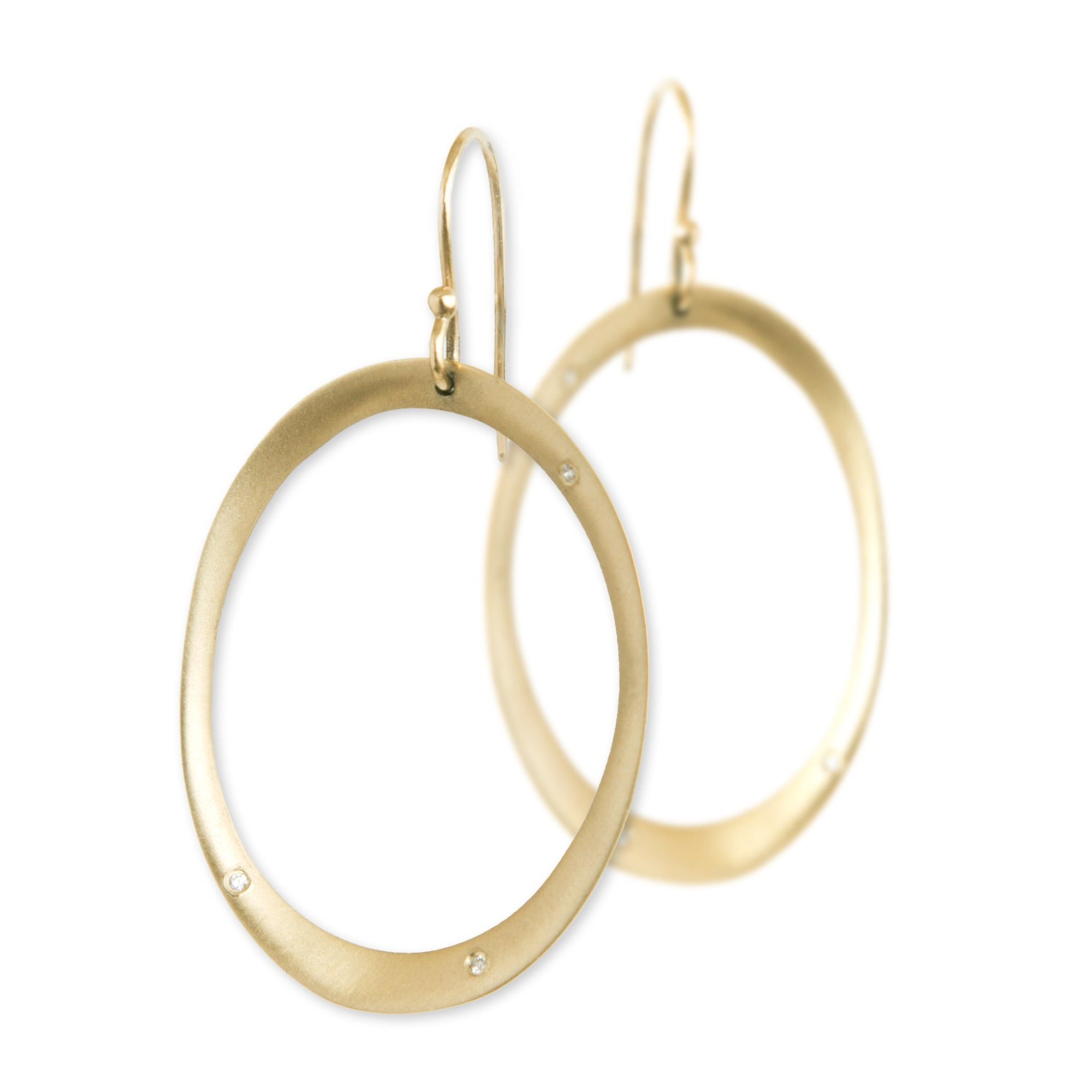 14k yellow gold with white diamonds large rounded oculus earrings