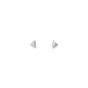 sterling silver / small torque studs