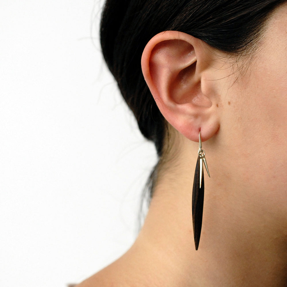  wood point scatter earrings