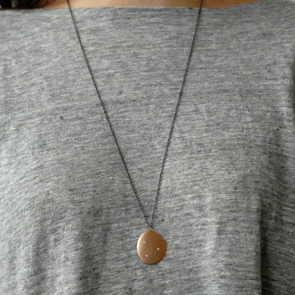  large disc pendant