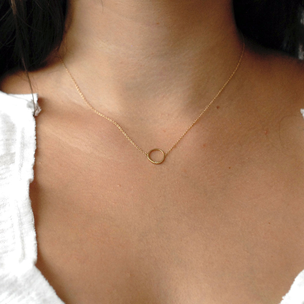  offset circle necklace