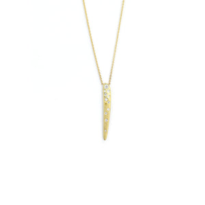  scattered diamond totem necklace