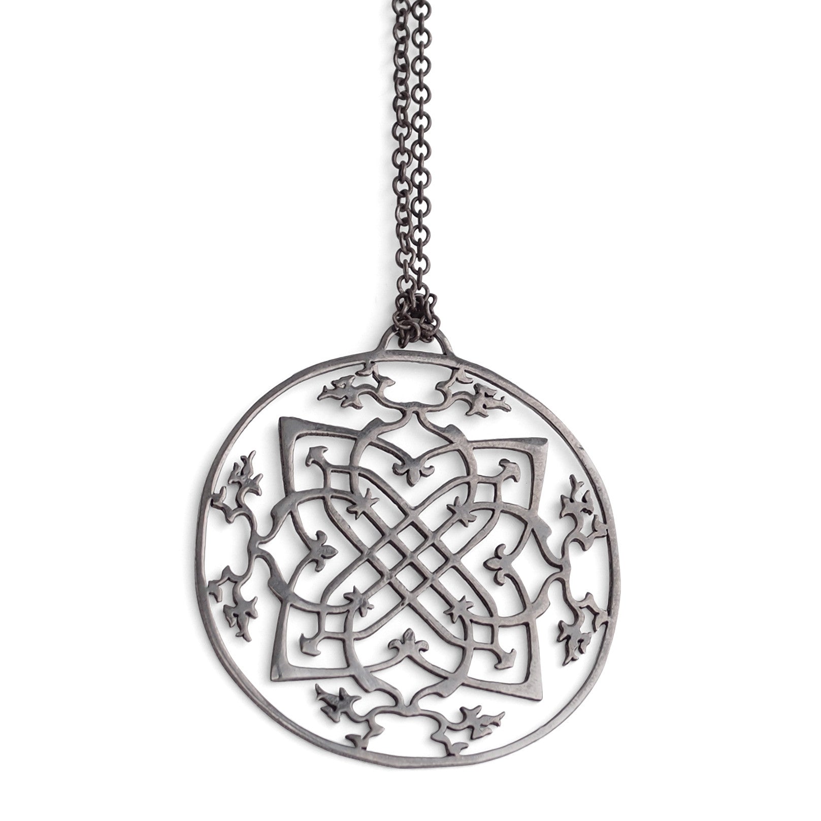 sterling silver plated in black rhodium / 27&quot; silver chain arabesque medallion
