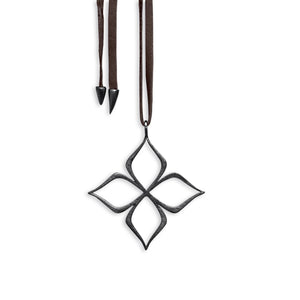 sterling silver plated in black rhodium arabesque star pendant