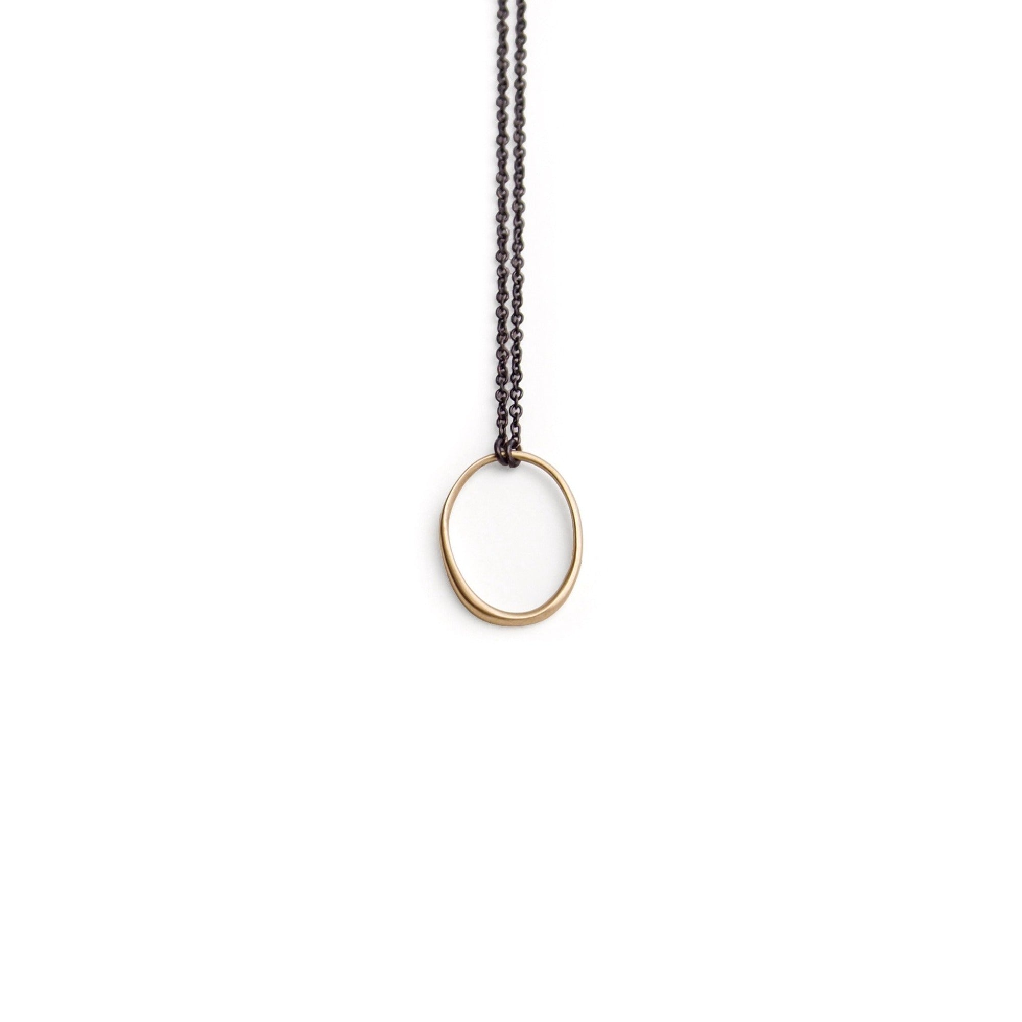 14k yellow gold small &quot;o&quot; necklace