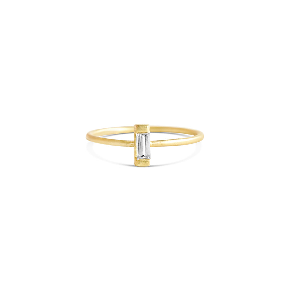 18k yellow gold with white diamond baguette diamond stacking ring
