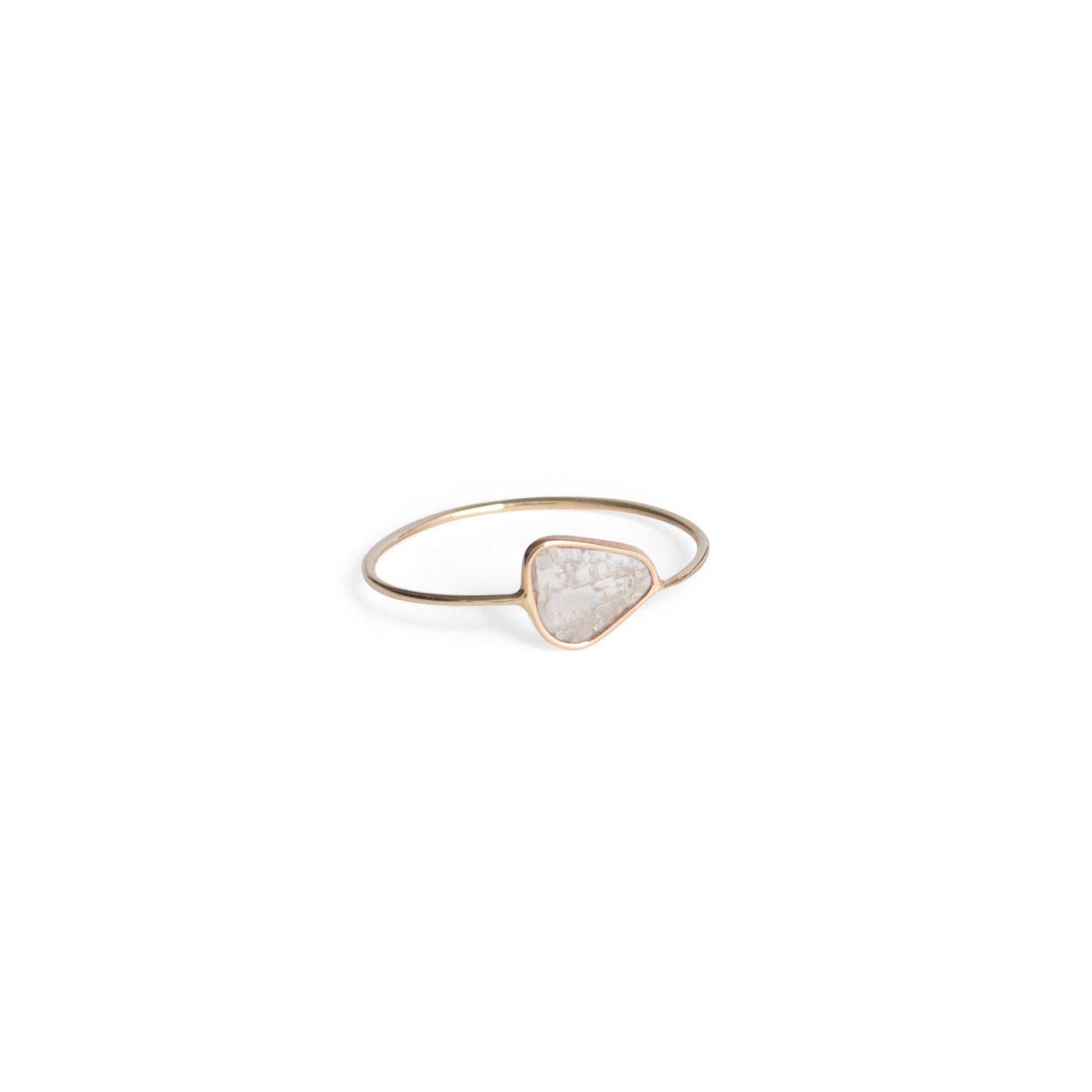 14k yellow gold / 5 simple diamond slice ring