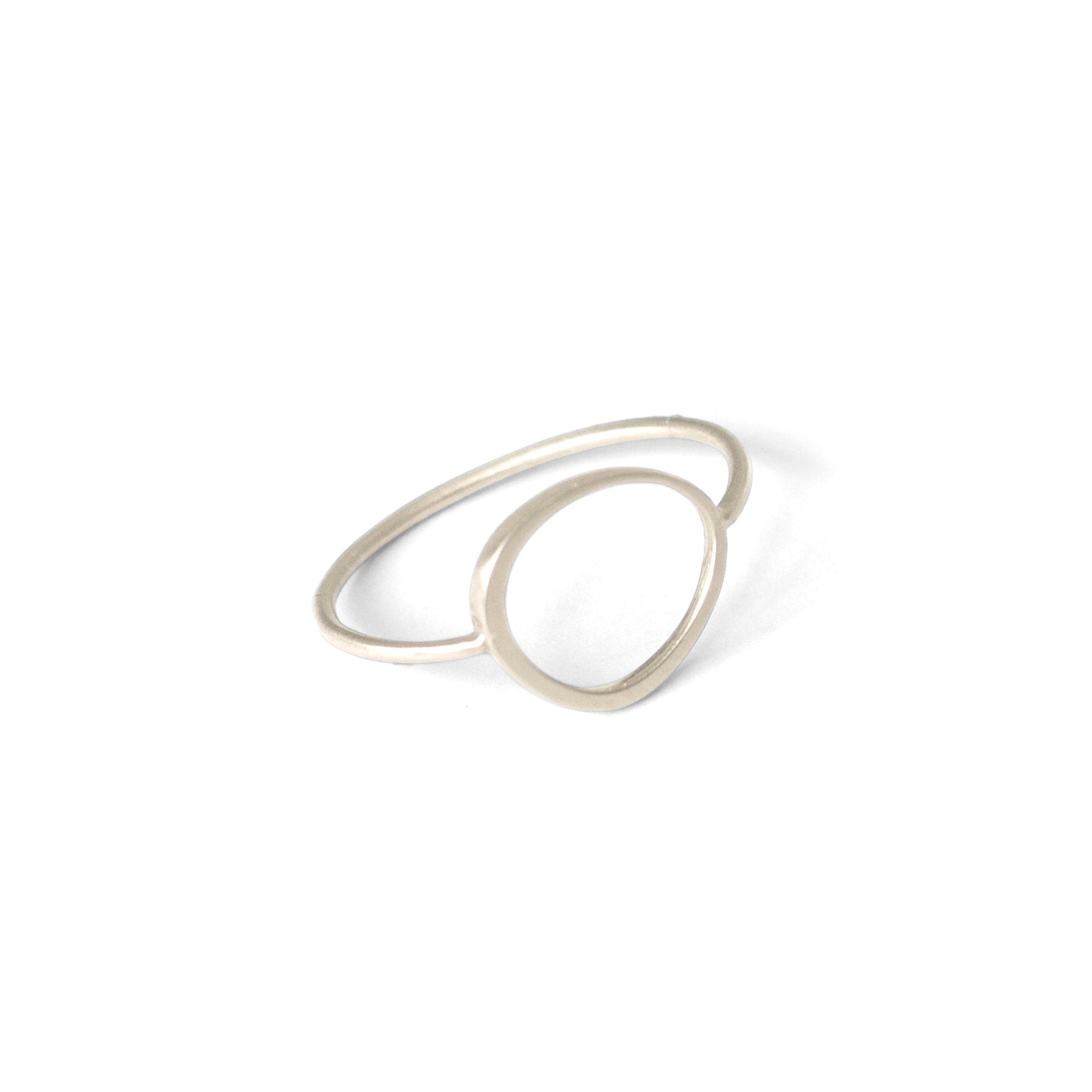 sterling silver / 6 offset circle ring
