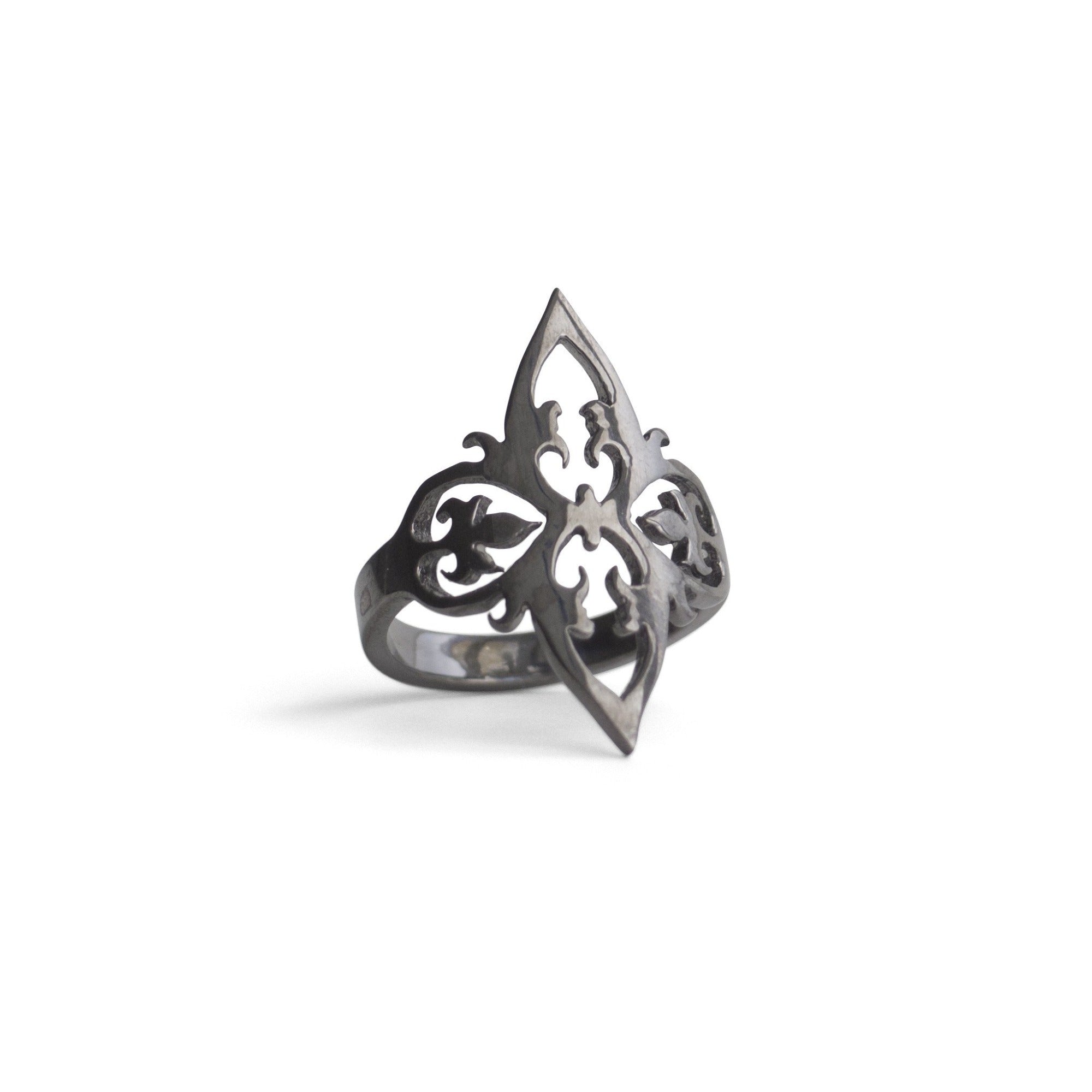 sterling silver plated in black rhodium / 5 arabesque cocktail ring