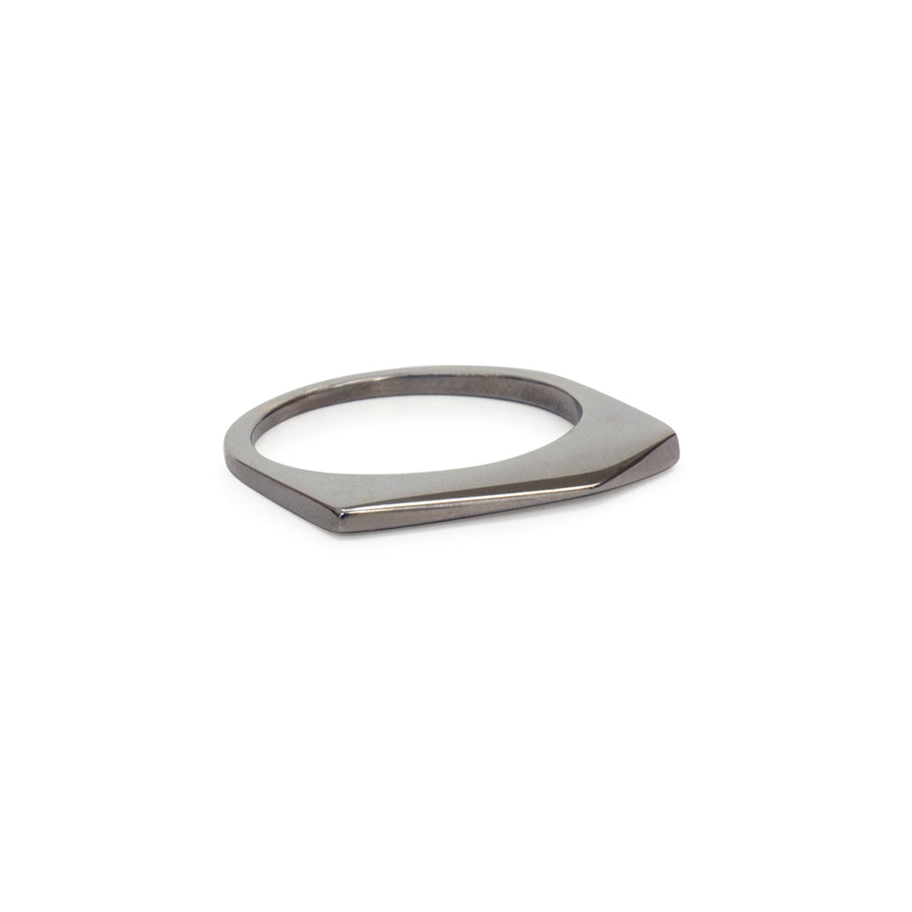 sterling silver plated in black rhodium / pyramid shard stacking rings