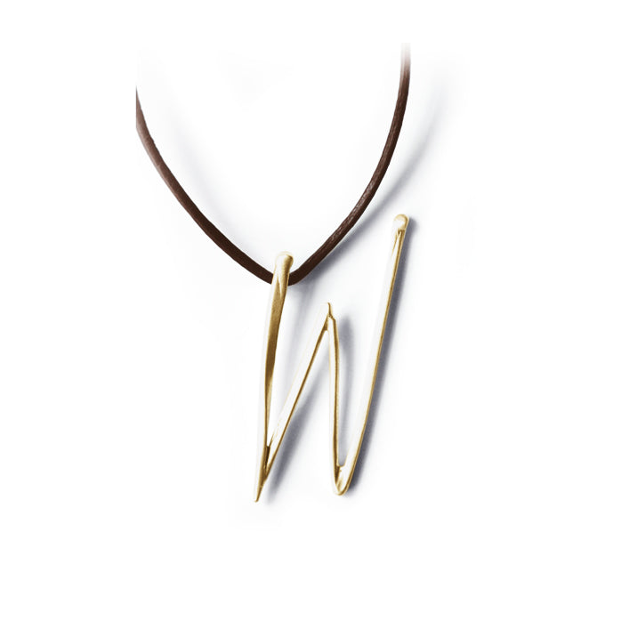 W / 14k yellow gold lettres pendant